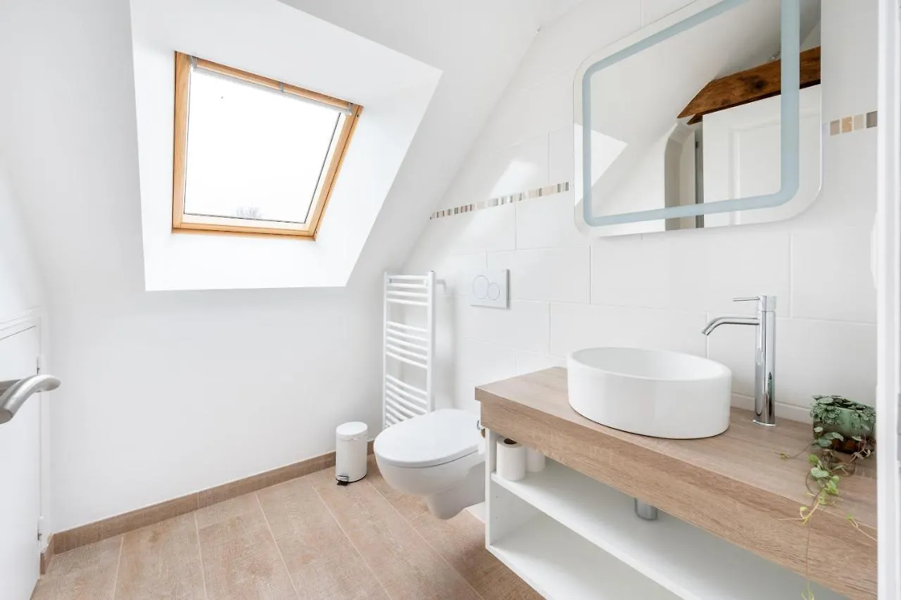 Domaine Les Jardins Darsene Bed & Breakfast Tinteniac 0*,