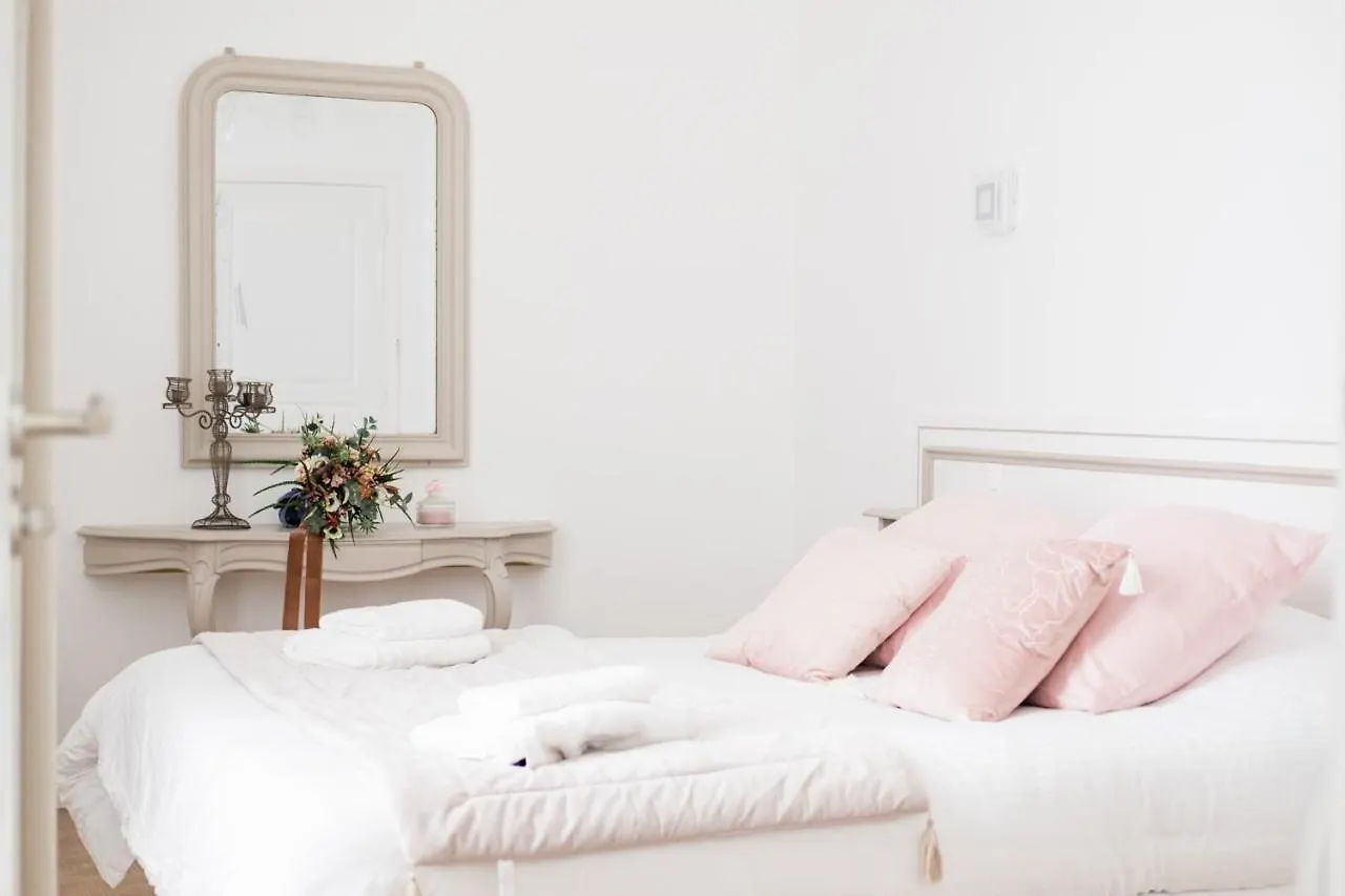Domaine Les Jardins Darsene Bed & Breakfast Tinteniac